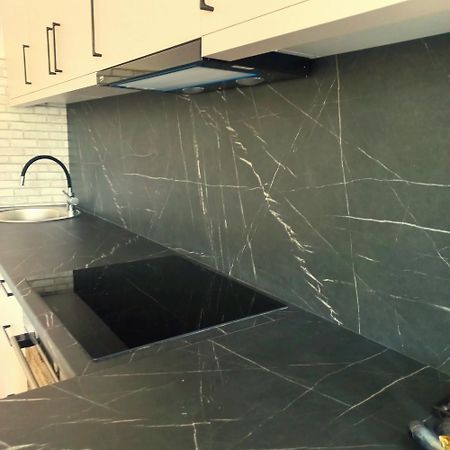 Apartments Cemo ซาราเยโว ภายนอก รูปภาพ